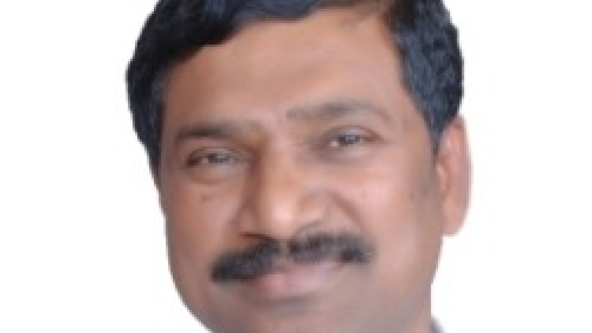 El doctor Rajaiah también es ministro de salud y educación para sus 35 millones de paisanos