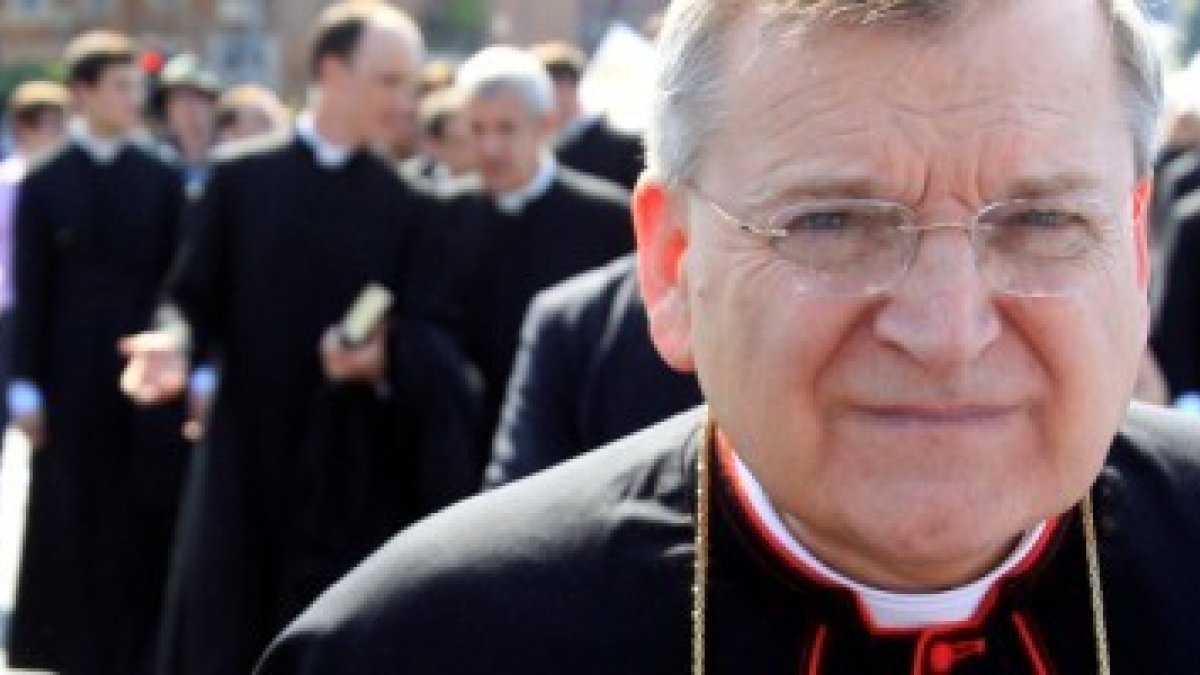 El cardenal Burke ha visitado Cataluña y ha exhortado a defender la vida y la familia frente a la cultura de la muerte