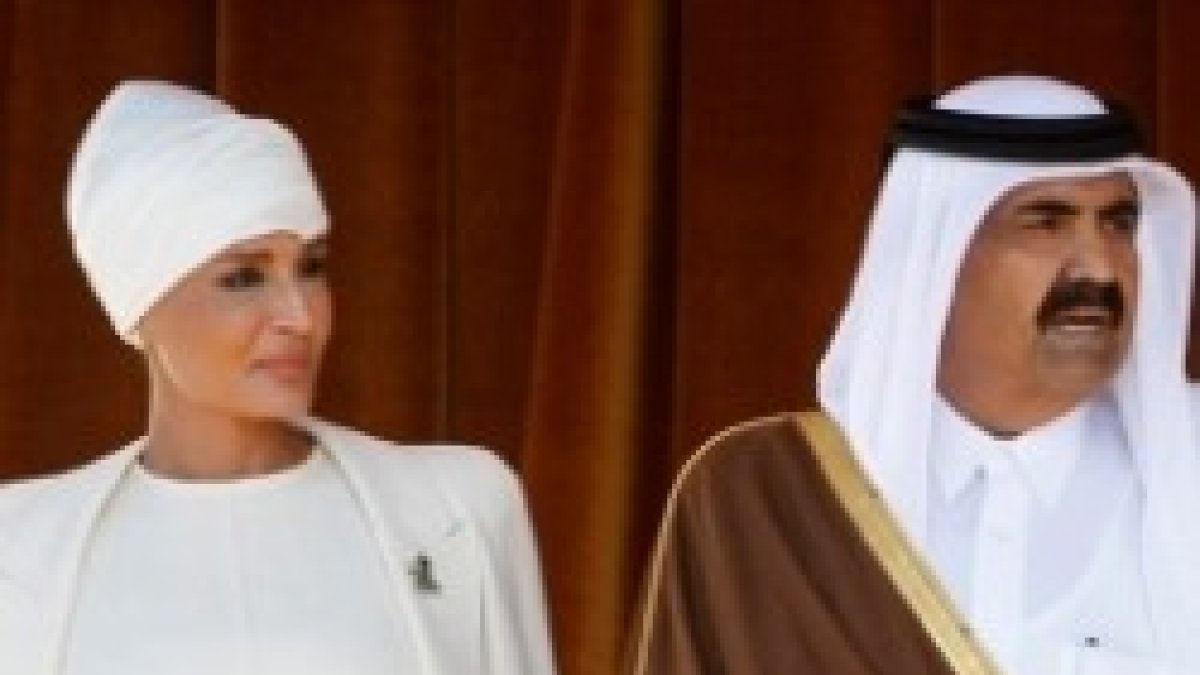 El emir y la jequesa de Qatar dispuestos a invertir grandes cantidades en una mezquita en la Monumental