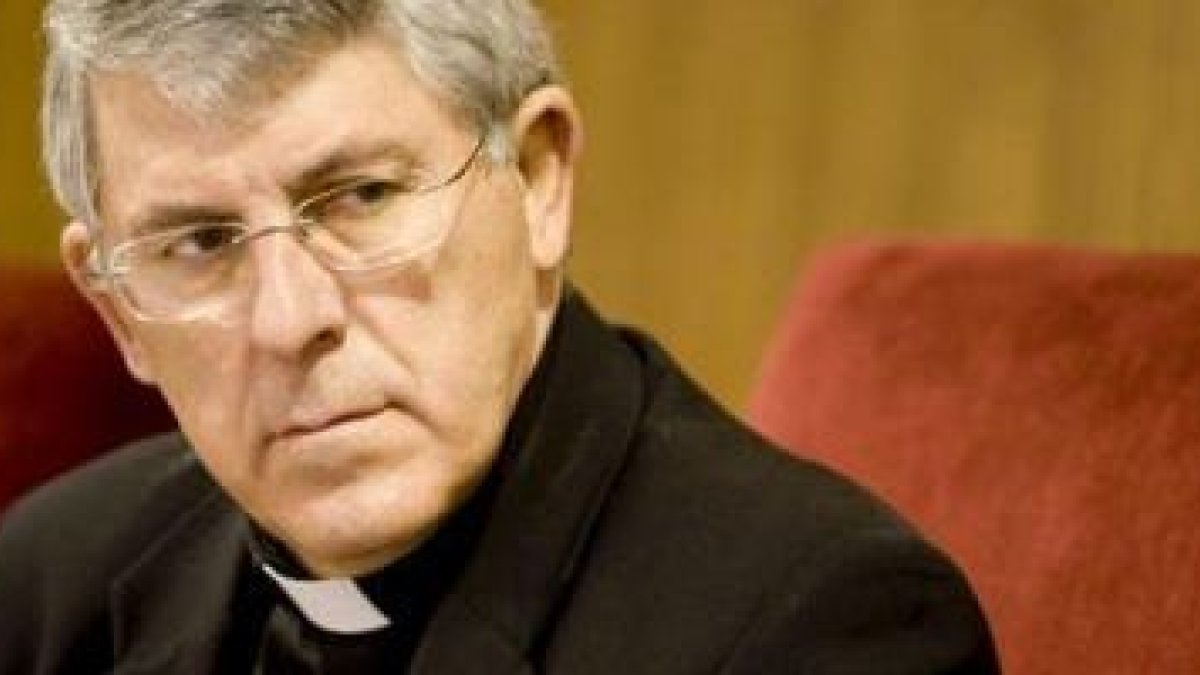 El arzobispo de Toledo, primado de las Españas, es el de mayor rango de los que por el momento han comentado el abortismo reforzado del PP