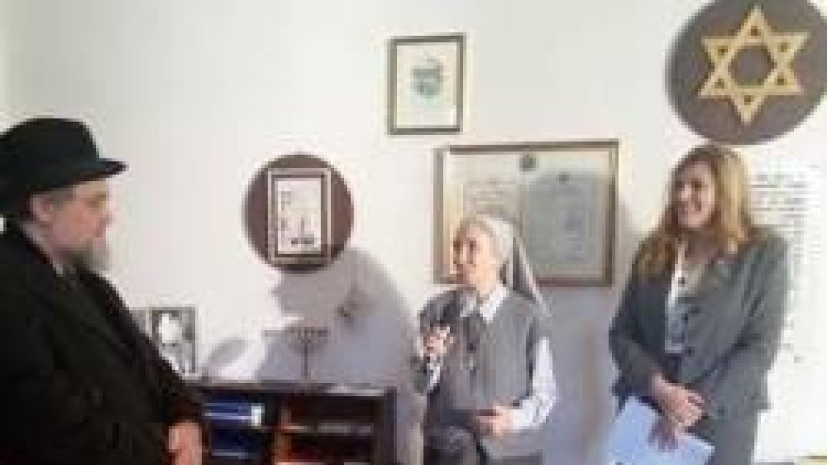 Sor Vera Pandolfi recogió el reconocimiento de la Fundación Raoul Wallemberg