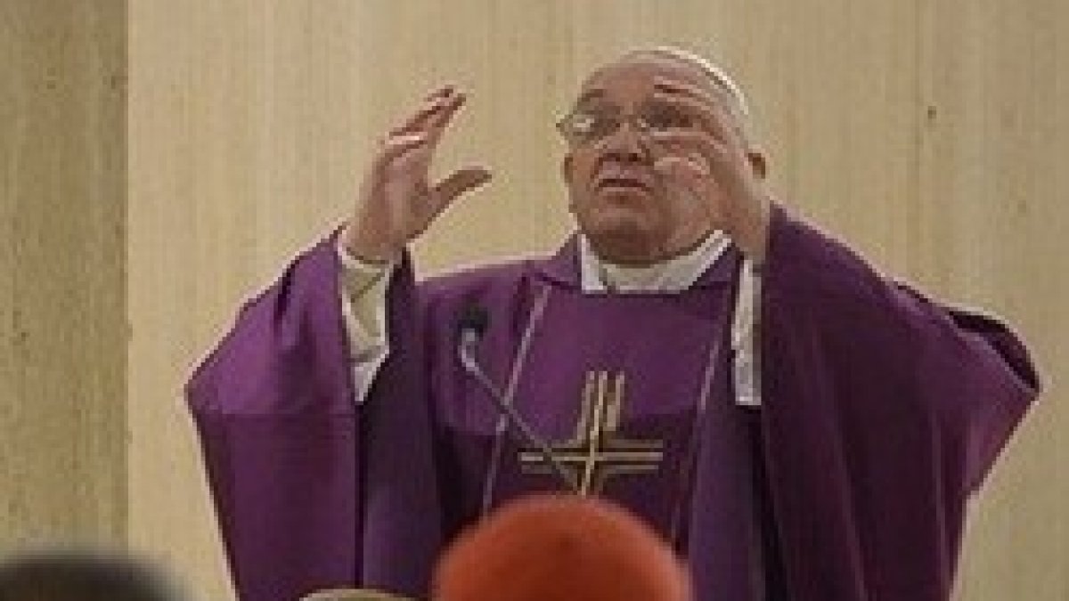 Francisco explica las Escrituras del Adviento que llaman a la preparación y conversión