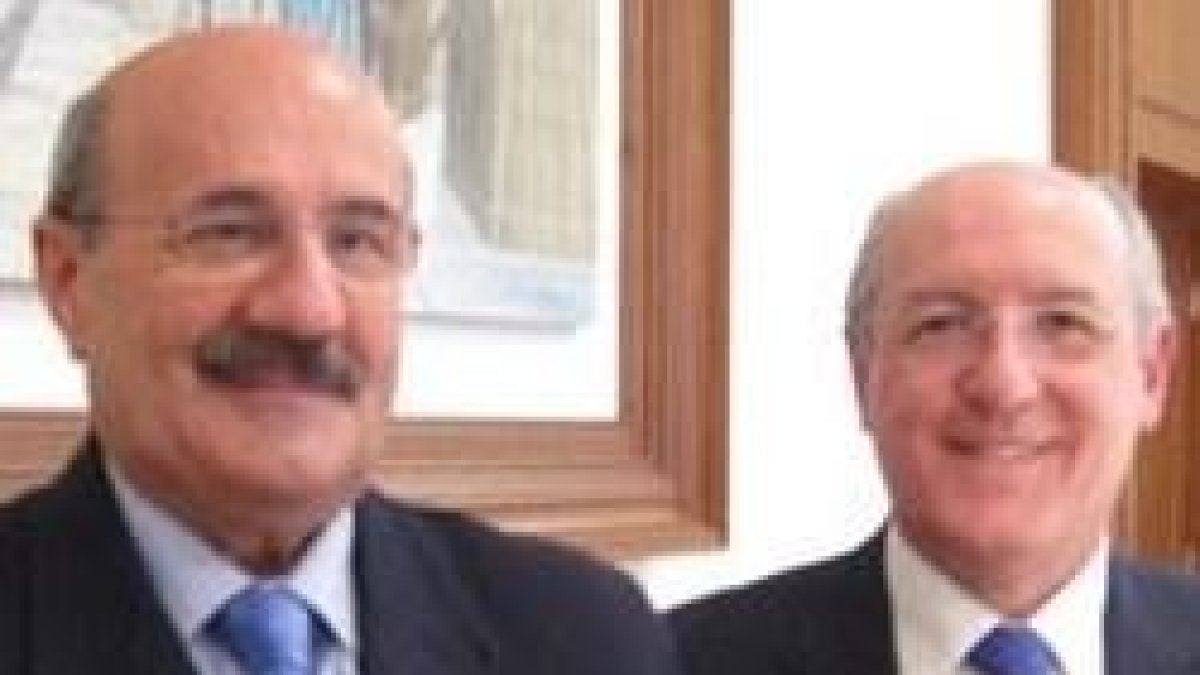 Rafael Ortega (izquierda), junto con Carlos Romero Caramelo