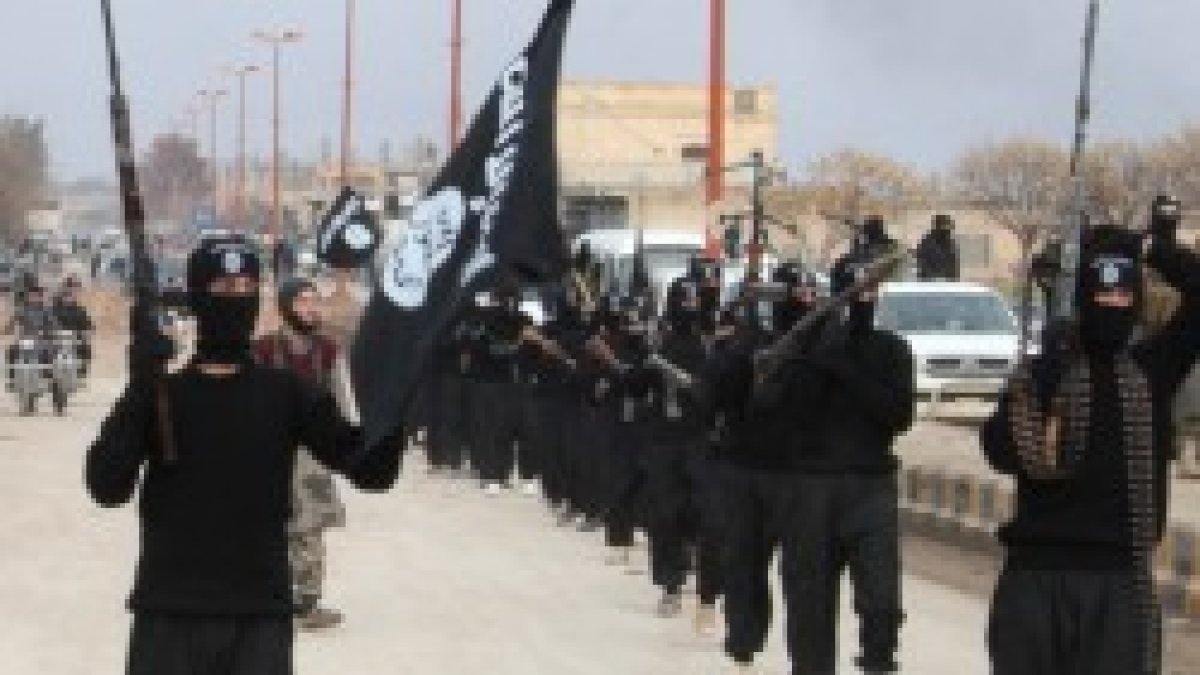 El terrorismo yihadista de Estado islámico se financia con saqueos, extorsiones y secuestros