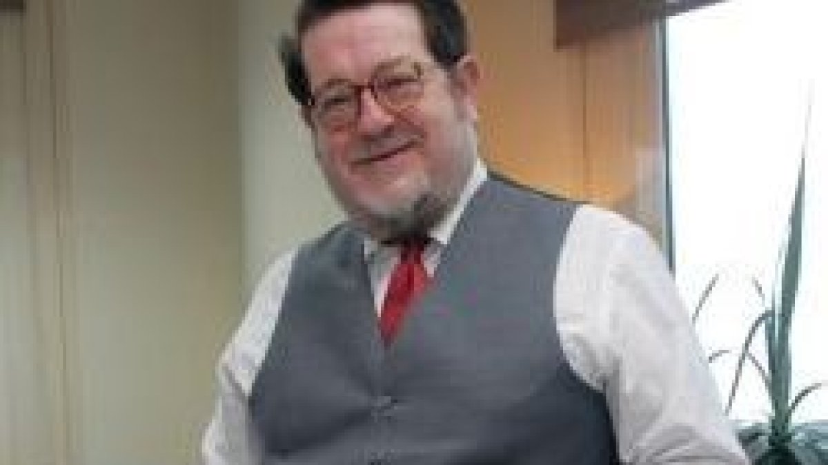 El periodista y poeta Santiago Castelo en una foto de 2007