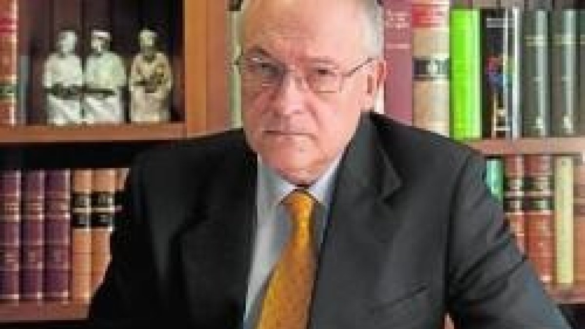 El historiador y arabista Serafín Fanjul contra la leyenda rosa de Al-Ándalus