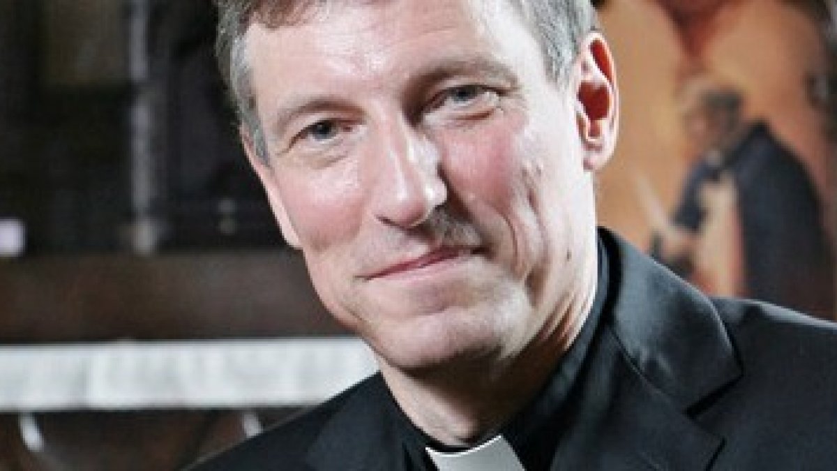 El arzobispo Stankevics de Riga ejemplifica en su vida los avatares étnicos y espirituales de Europa Oriental, y toma con fuerza su identidad católica