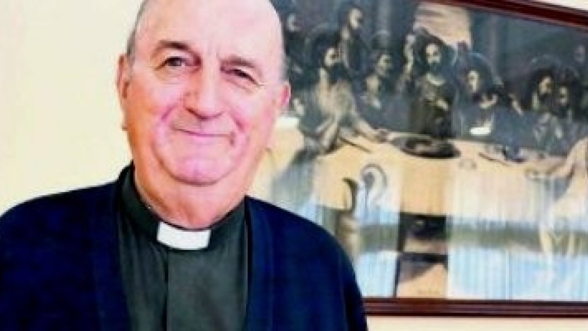 Agustín Moreno fue sacerdote misionero muchos años en Zimbabue y tradujo la Biblia a la lengua nambya