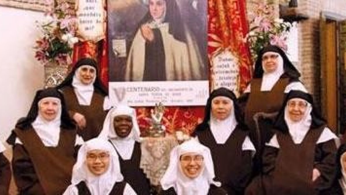 Las carmelitas descalzas de Ronda se sienten como una familia y explican su vida dedicada a Dios
