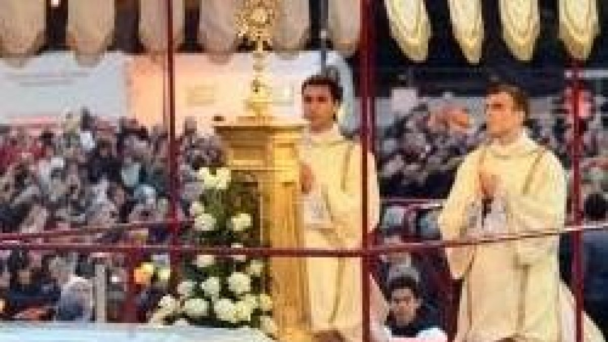 Detalle de la procesión del Corpus en Roma de este jueves 4 de junio de 2015