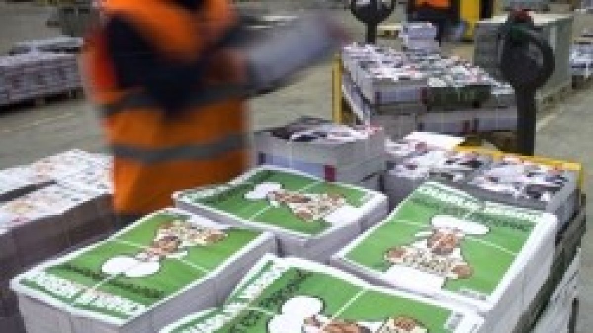 La nueva portada de Charlie Hebdo -una caricatura de Mahoma y la frase Todo está Perdonado- no ha limado asperezas con las comunidades musulmanes