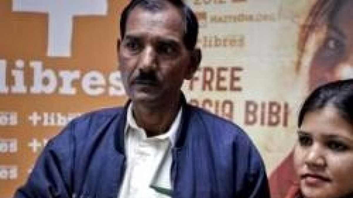 HazteOir y MasLibres ya trajeron la familia de Asia Bibi a España en 2012 - esta vez comparten congreso con sirios, iraquíes y nigerianos