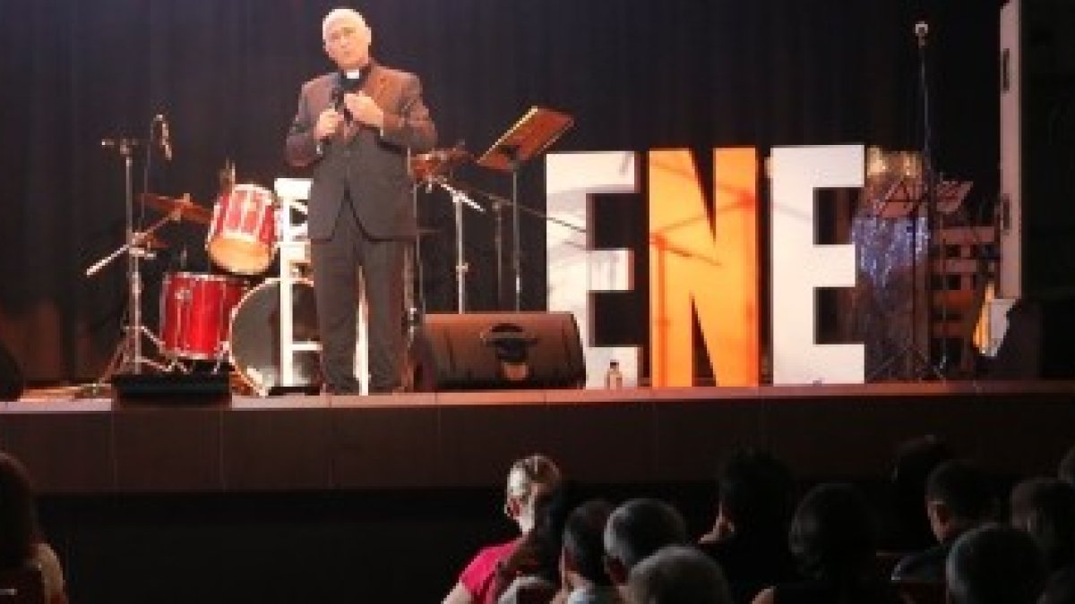 El obispo Zornoza de Cádiz y Ceuta en el ENE 2015 predica contra el conformismo, el peor enemigo de la evangelización