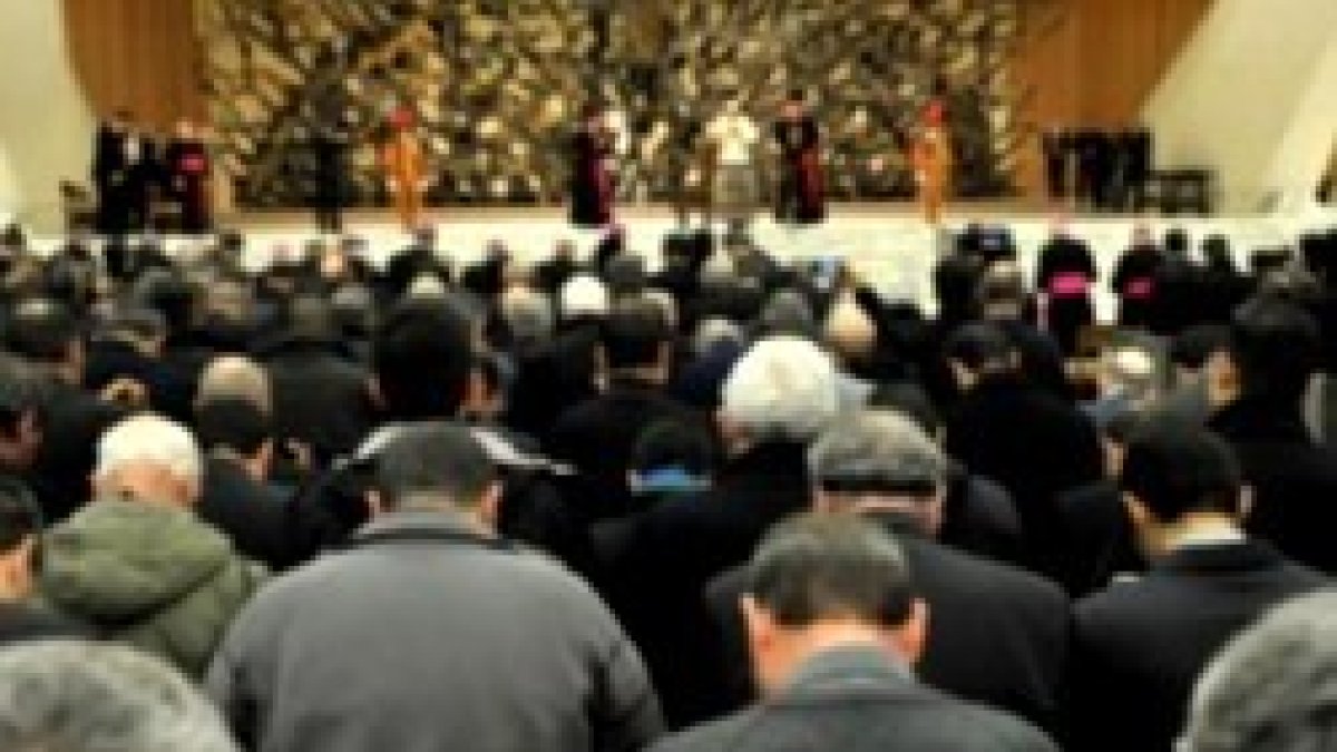 Francisco en su encuentro de dos horas con el clero romano