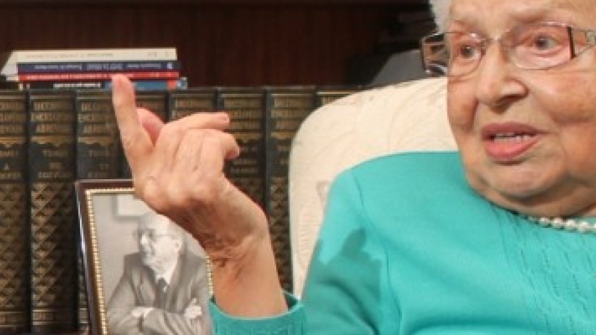 La señora Ana Tijan, de 94 años, cuenta su juventud en Croacia, la época comunista en Yugoslava, años de violencia y oración