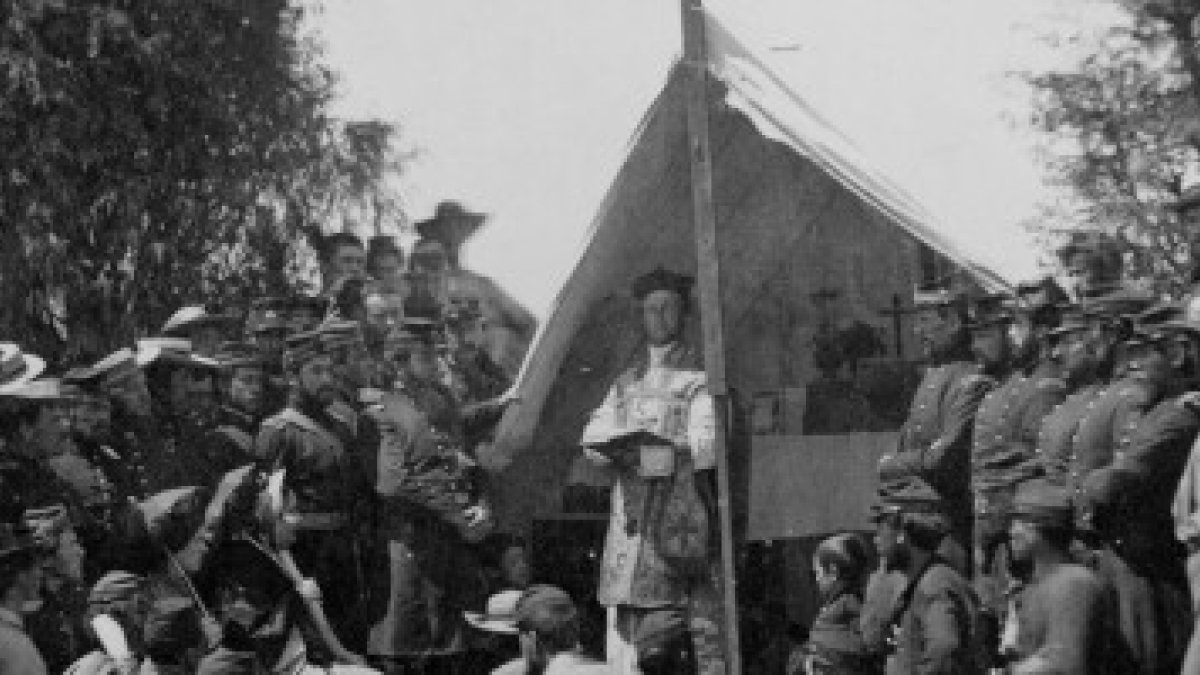 Voluntarios irlandeses católicos de Nueva York en misa campal en Fort Corcoran en 1861, durante la Guerra de Secesión norteamericana