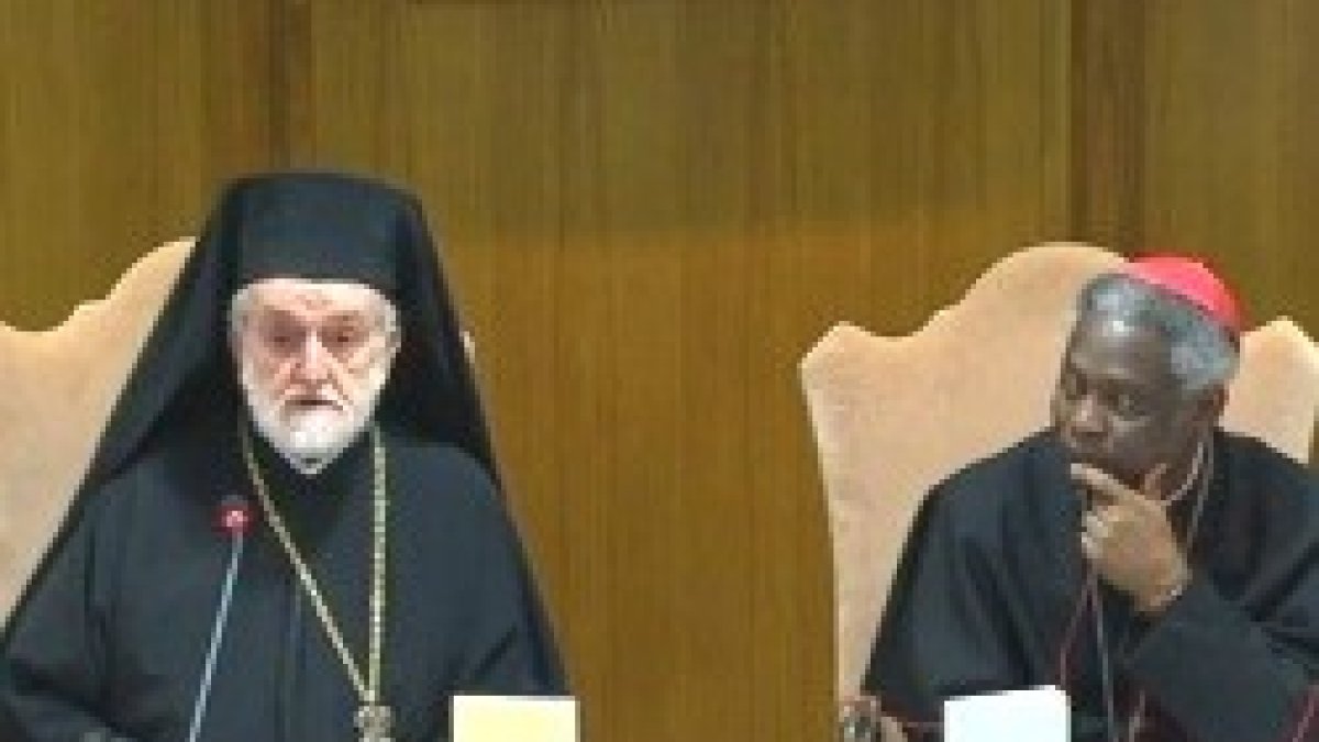 El metropolita ortodoxo Zizioulas y el cardenal Turkson presentan Laudato Si, la encíclica ecológica del Papa Francisco