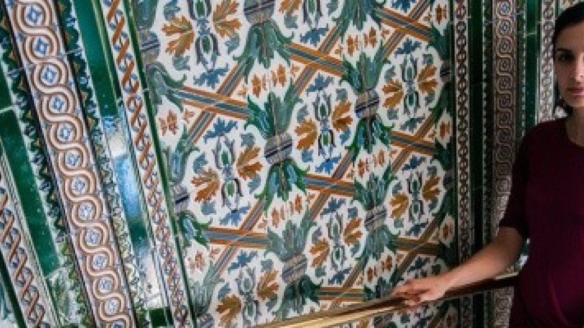 La concejal Rita Maestre que criticaba a la casta posa ahora para la exquisita revista Vanity Fair y dice que fue a misa millones de veces con sus abuelas