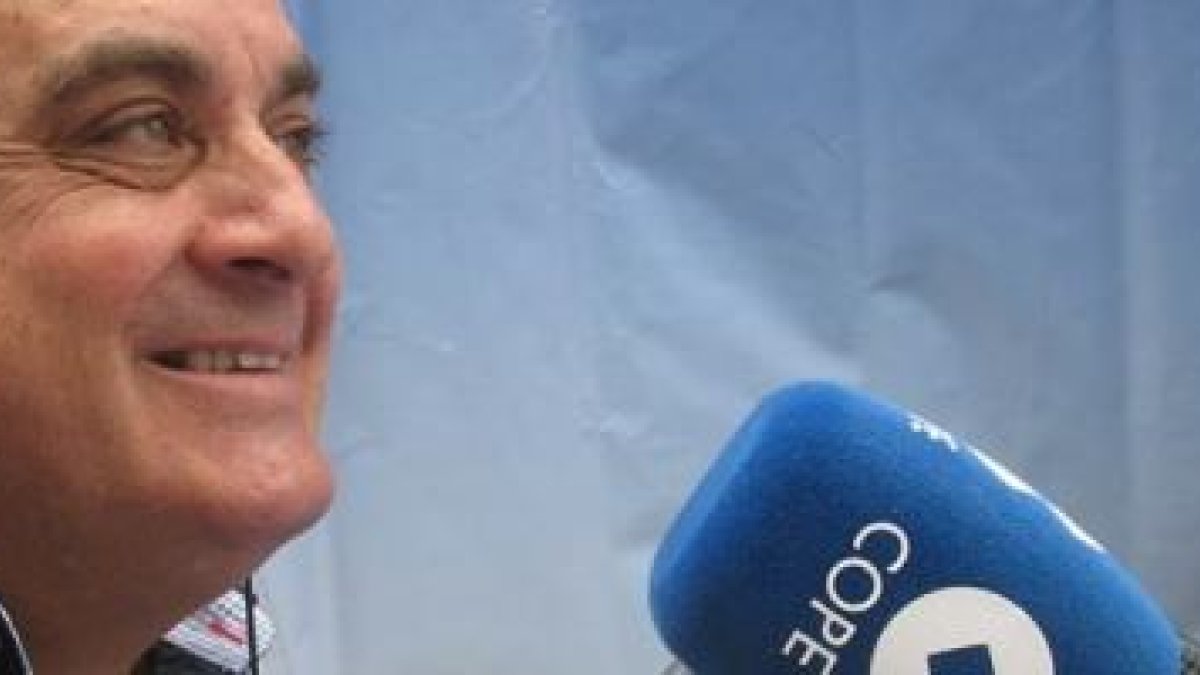 El actor y cómico Alejandro Vega siempre amó a Dios, pero no siempre optó por Él... cuando lo hizo, conoció la Iglesia y su vida cambió