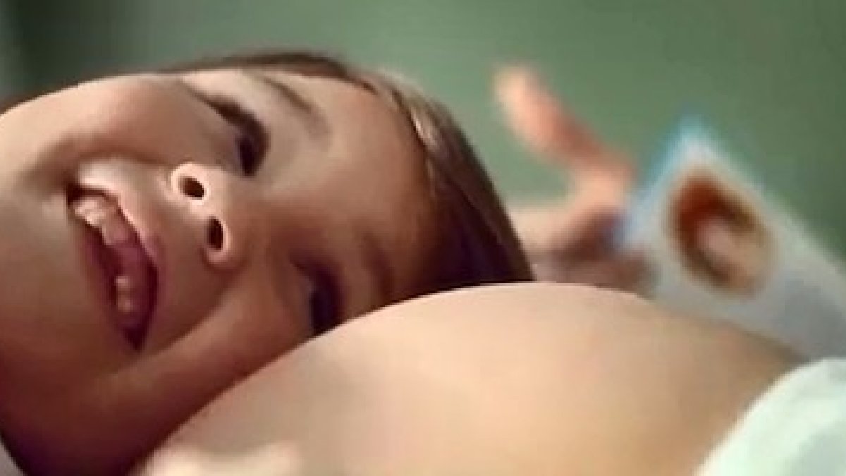 Cada primera vez que la vida en ciernes da una señal, es un motivo de alegría.