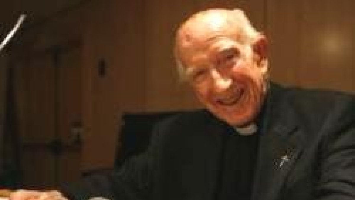 El padre Loring hablaba claro, con pasión, firmeza y una sonrisa frecuente