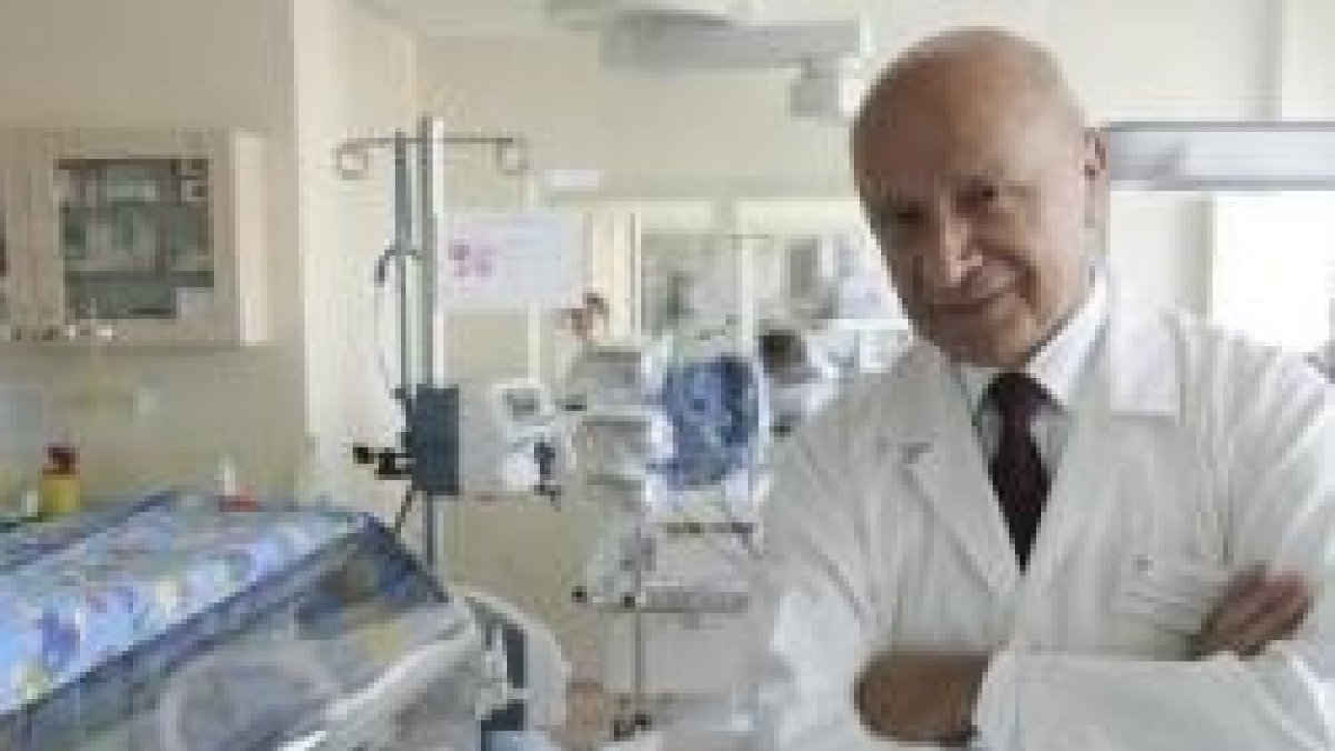 El doctor Bogdan Chazan ha ayudado a nacer a miles de niños... y ha dado coraje a muchos objetores al aborto