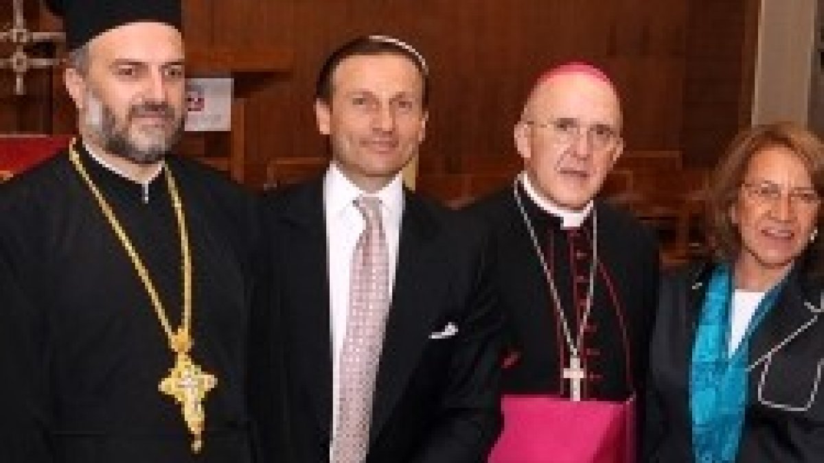 El sacerdote ortodoxo Gabriel Nadaf, el líder judío David Hatchwell, el arzobispo Osoro y la especialista Mayte Rodríguez