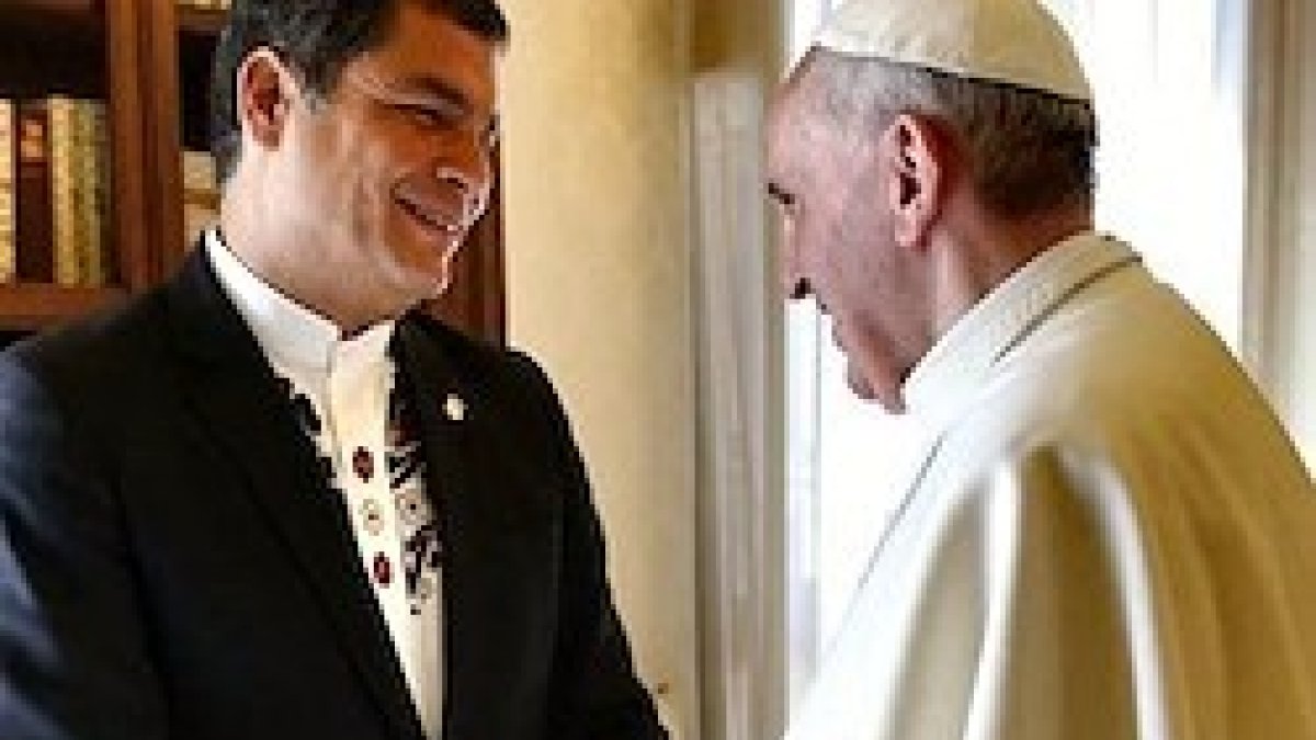 La cordialidad entre el presidente ecuatoriano y el Papa fue manifiesta durante todo el encuentro.
