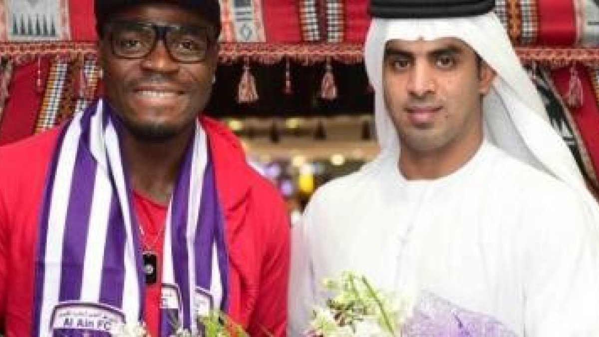El delantero nigeriano Emenike está prestado al club Al-Ain de Emiratos Árabes