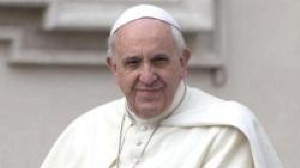 El Papa Francisco anima a todos a vivir el Evangelio también en su entorno laboral