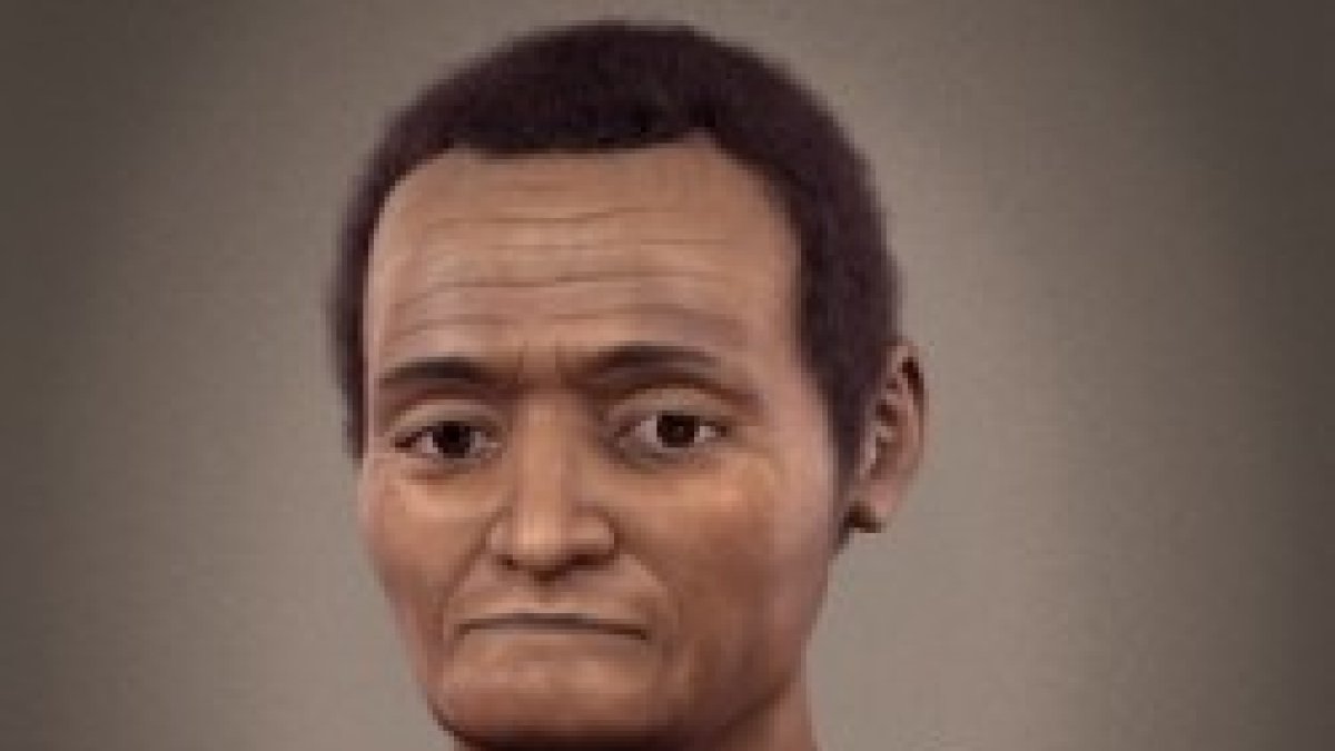 San Martín de Porres, apodado fray Escoba en su juventud -apodo popularizado por una película española- era mulato e hijo ilegítimo... y santo