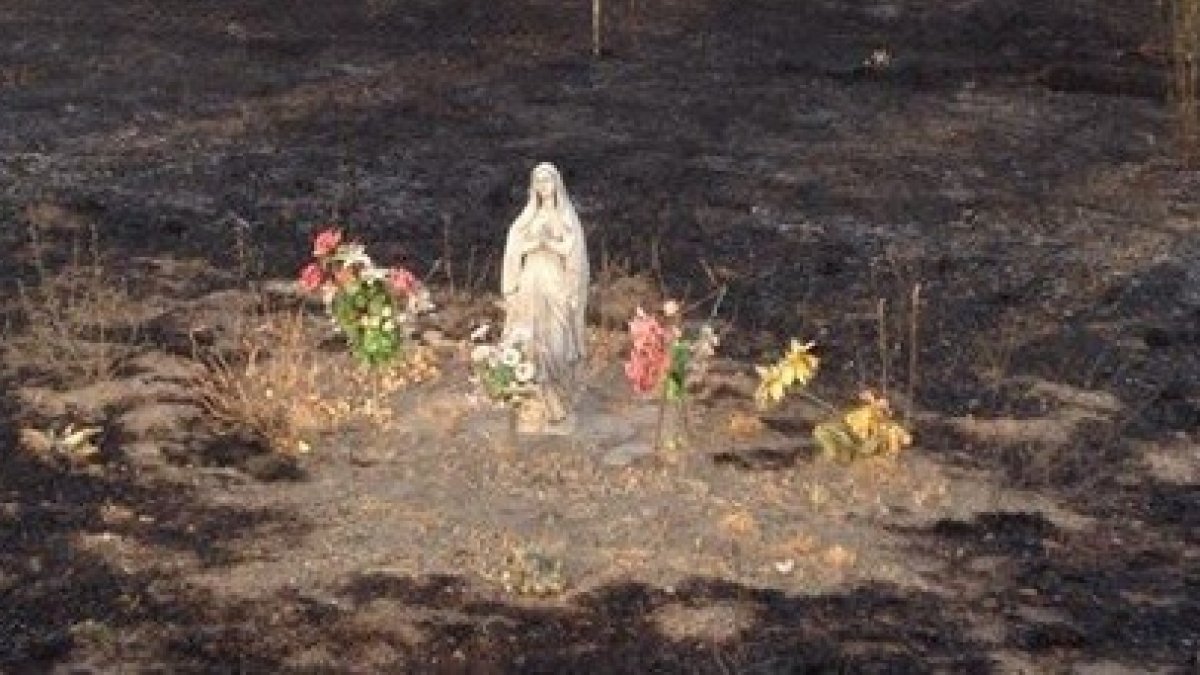 Imagen de la Virgen intacta en la base militar de El Goloso (Madrid)