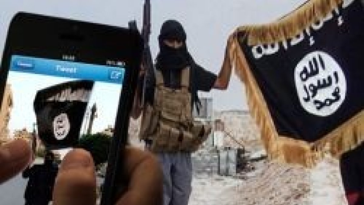 Los yihadistas usan las redes sociales para reclutar y también para aterrorizar