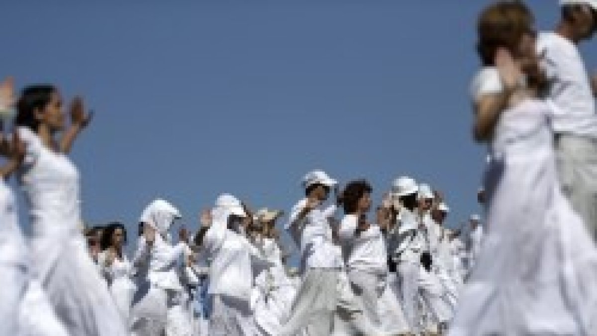 Muchas sectas usan el nombre poderoso de Jesús para engañar y explotar a sus adeptos