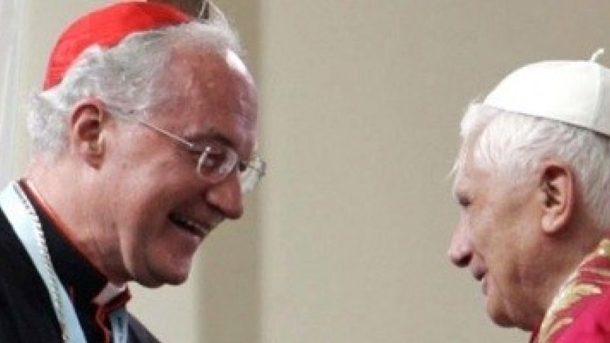 Marc Ouellet, junto a Benedicto XVI, el Papa que le designó para la Congregación de los Obispos