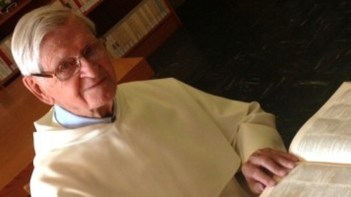 Benoit Lacroix ha cumplido 100 años y explica lo que ha aprendido en un siglo de vida en la presencia de Dios