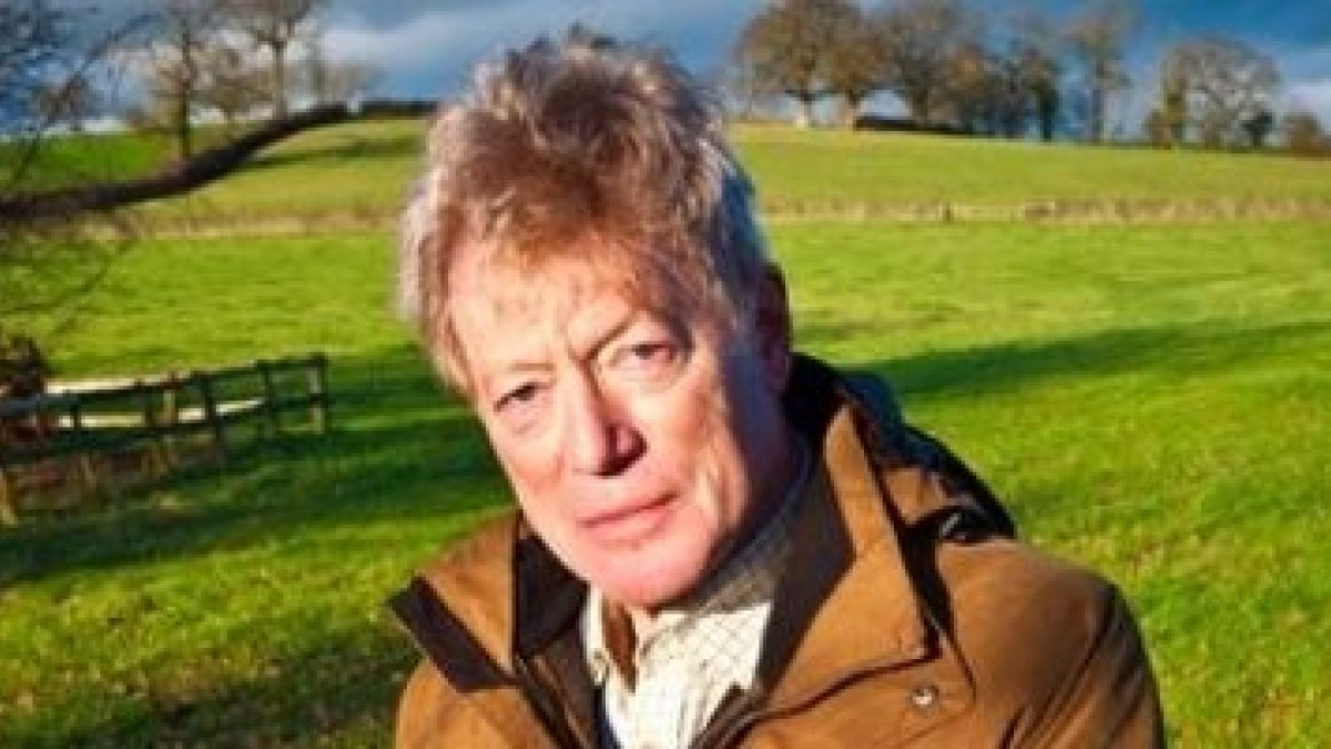Roger Scruton es un filósofo conservador y azote del pensamiento débil progresista... ama el catolicismo pero aún no da el gran paso