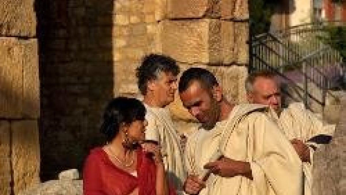 Actores en el Foro de Tarraco, donde probablemente estuvo y predicó San Pablo en su viaje a Hispania