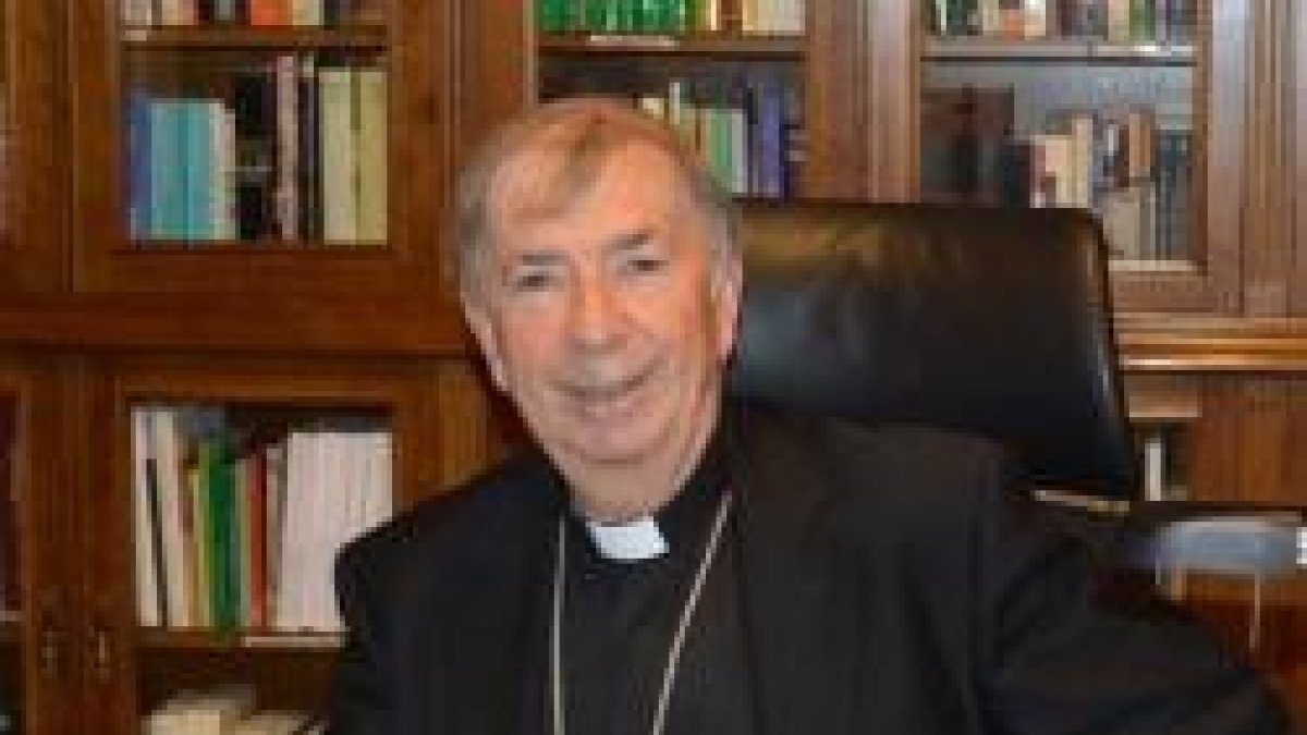 Salvador Giménez Valls, obispo de Lérida, llegó desde Menorca en octubre de 2015