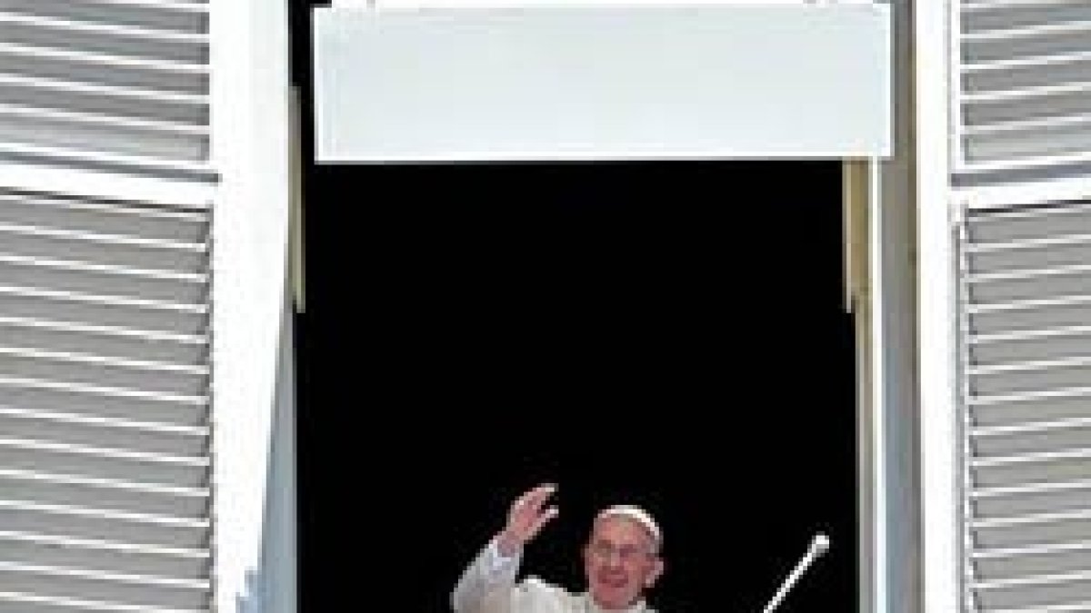 Angelus Papa Francisco 2815