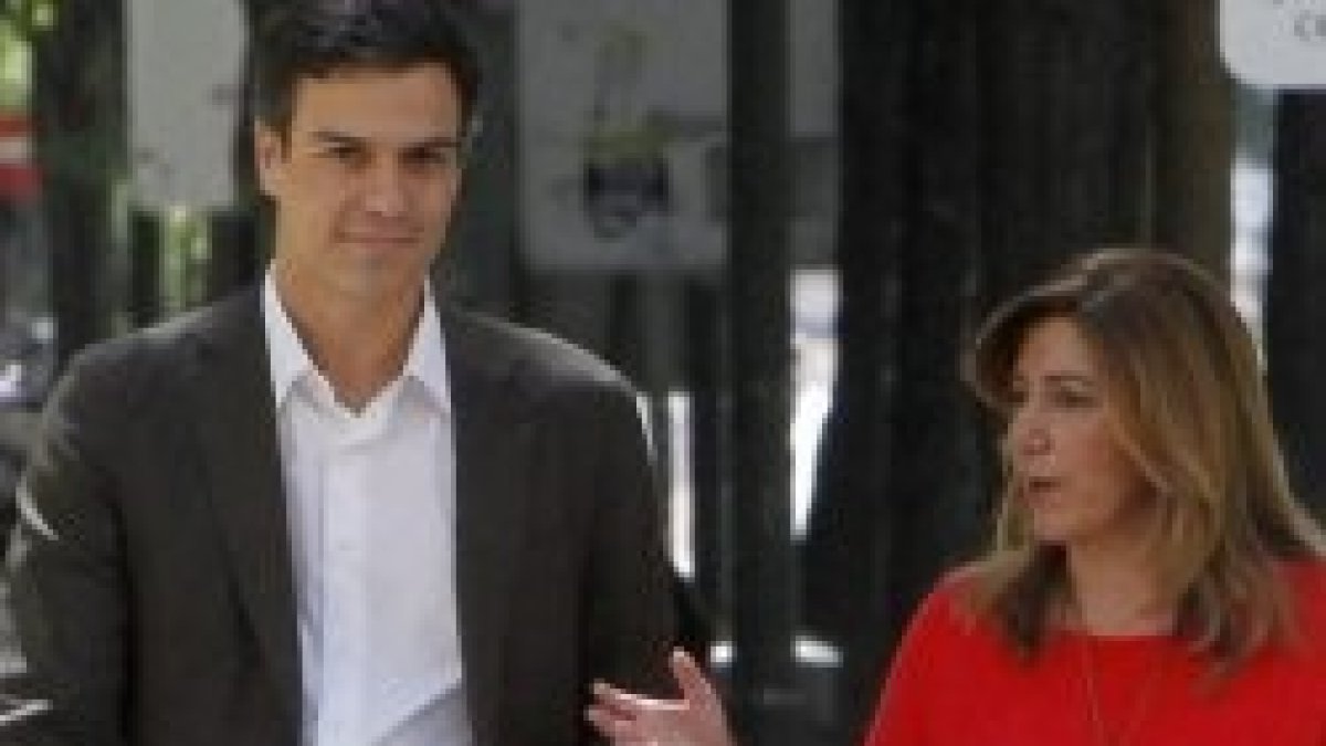 Susana Díaz y Pedro Sánchez en las pasadas elecciones andaluzas - ella, ex catequista, ya gobierna y no necesita promesas laicistas de Sánchez
