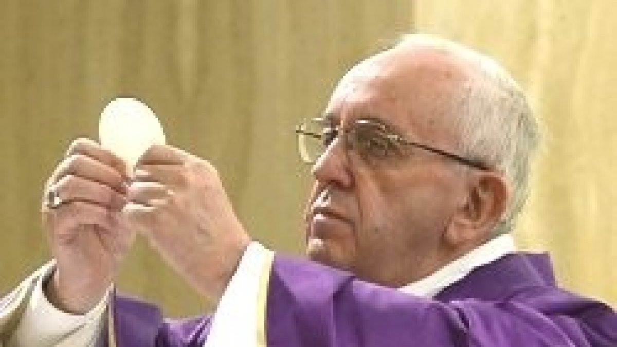 El Papa Francisco predica en Adviento sobre la pobreza y austeridad