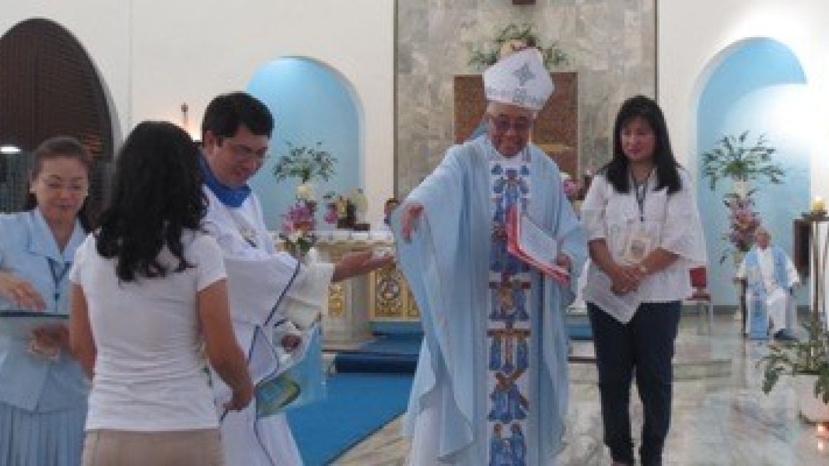 El obispo Ramón de Lipa, en una fiesta mariana con la imagen de la Mediadora de Toda Gracia