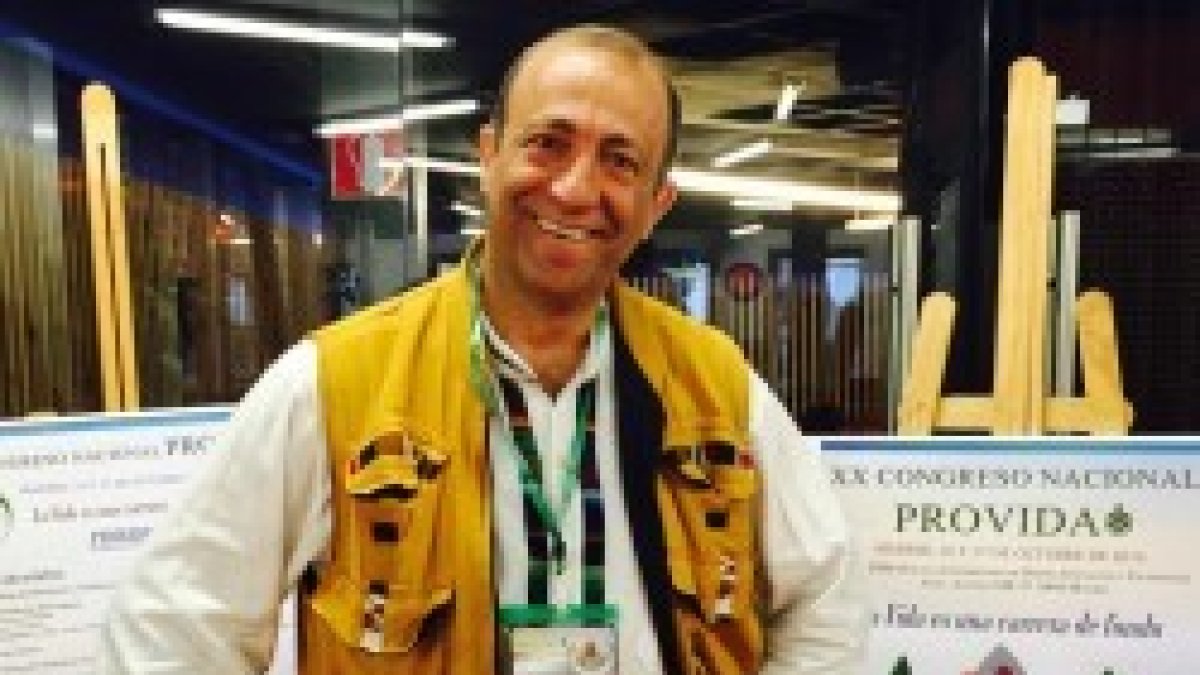 Jesús Poveda, en el Congreso Nacional Provida del 14 de octubre... tiene mucha experiencia como formador de rescatadores