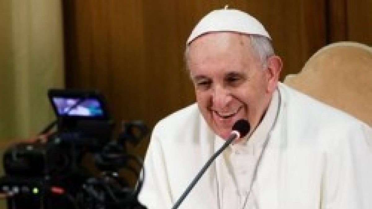 El Papa Francisco grabando un mensaje de vídeo - se ha dirigido al Congreso Eucarístico con un videomensaje