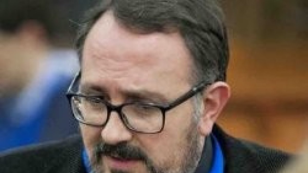 José Antonio Calvo, responsable de comunicación del arzobispado de Zaragoza, es el director de Iglesia en Aragón