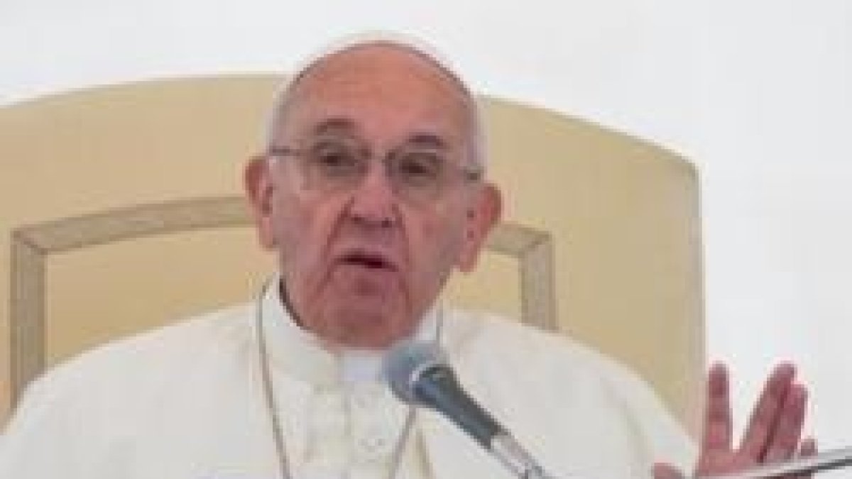 El Papa Francisco pide a los sacerdotes dejarse transformar por la misericordia de Dios