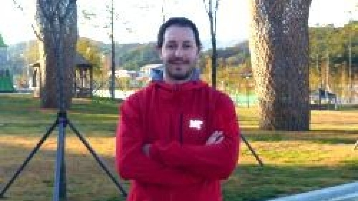 Miguel Peláez es bombero y ayuda en accidentes... y tiene una peculiar conexión con el Cura Brochero