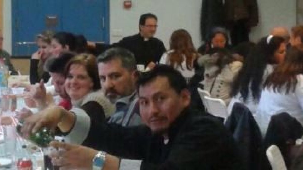 Los 150 voluntarios de los 30 proyectos de San Ramón Nonato pueden celebrar su servicio en Puente de Vallecas... pero necesitan nuevos locales