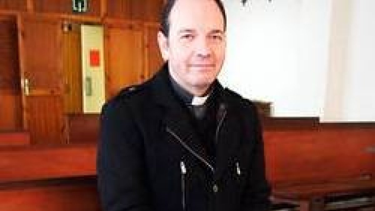 Juan Carlos Elizalde era vicario pastoral en Pamplona y ahora será obispo de Vitoria